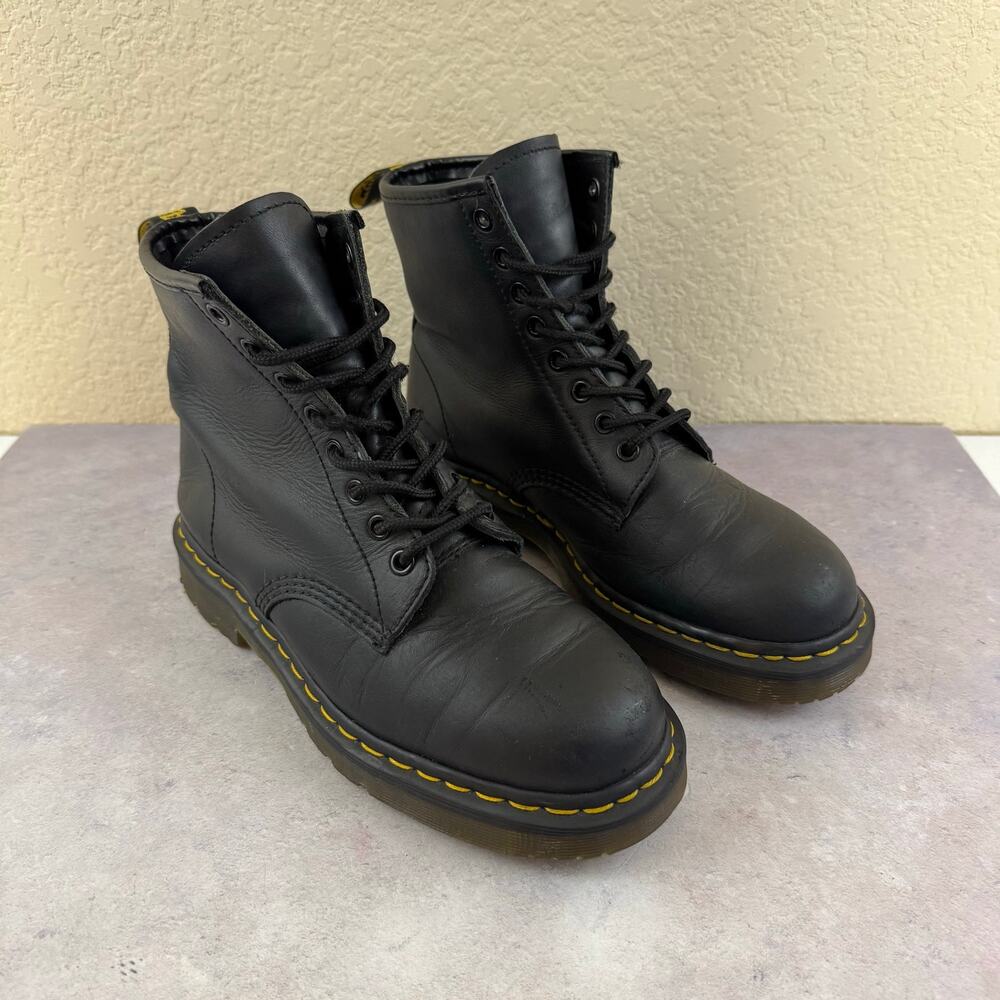 Dr Martens 1460 SR Men's 8 Wmn's 9 Boots Black Leather Slip Resistant Work Boots